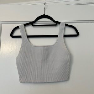 Babaton Sculpt Knit Crop Tank Size Medium